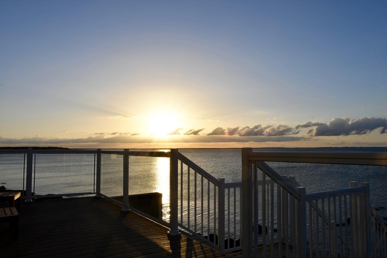 Bower On Cap Bimet Bower Hotels & Suites Grand Barachois エクステリア 写真